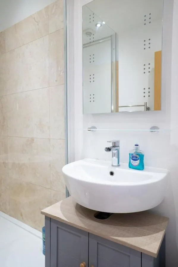 Apartment Trendy & Central 2Bd Flat -Brick Lane Shoreditch! London United Kingdom